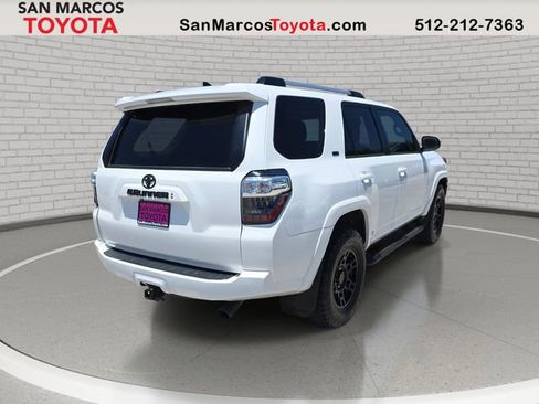 Used 2023 Toyota 4Runner SR5 Premium w/ Moonroof Package RWD image 6