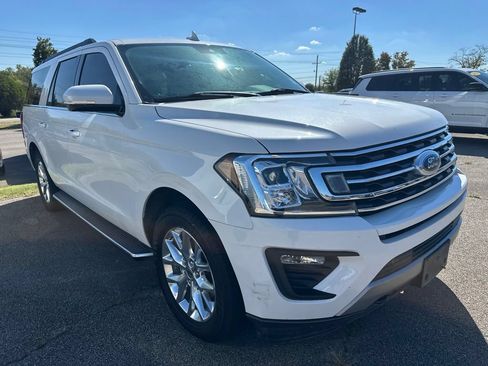 Used 2020 Ford Expedition Max XLT w/ Equipment Group 202A AWD/4WD image 2