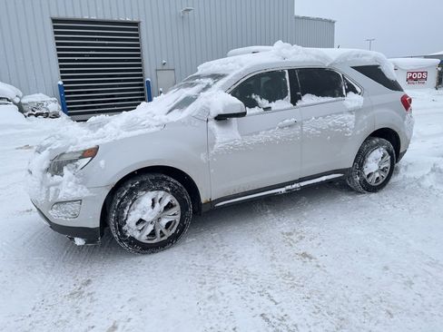 Used 2017 Chevrolet Equinox LT w/ Convenience Package image 7