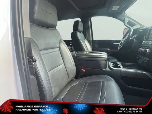 Used 2022 GMC Sierra 2500 Denali w/ Denali Ultimate Package AWD/4WD image 29