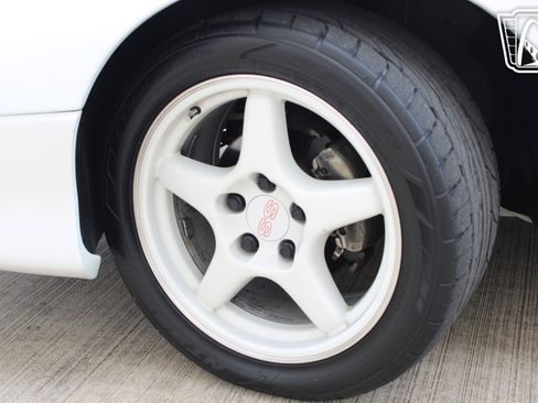 Used 1997 Chevrolet Camaro SS w/ Preferred Equipment Group 2 RWD image 27