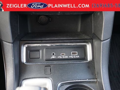 Used 2023 Subaru Ascent Limited AWD/4WD image 22