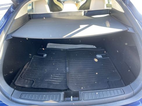 Used 2018 Tesla Model S 100D image 24