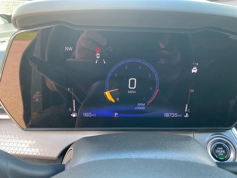 Used 2025 Chevrolet Trax ACTIV FWD image 26