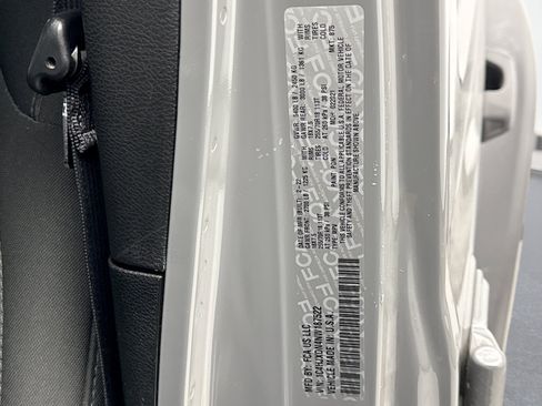 Used 2022 Jeep Wrangler Unlimited Sport image 11