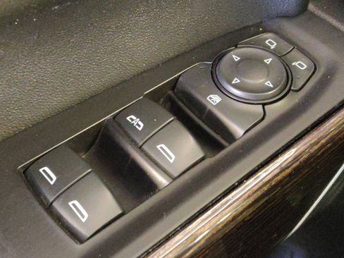 Used 2021 GMC Sierra 1500 Elevation AWD/4WD image 27