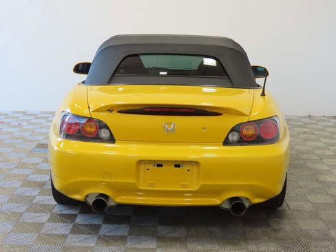 Used 2006 Honda S2000 image 4