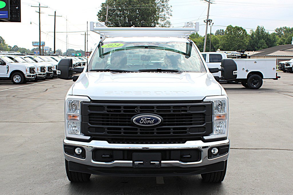 Used 2024 Ford F250 XL w/ XL Chrome Package RWD image 13