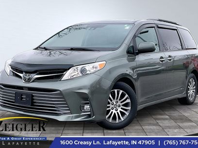 Used 2020 Toyota Sienna XLE w/ XLE Navigation Package