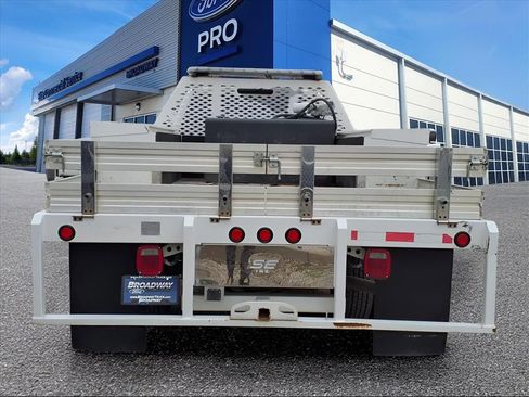 Used 2020 Ford F450 XL w/ Power Equipment Group image 14