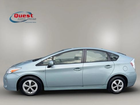 Used 2013 Toyota Prius Three FWD image 5
