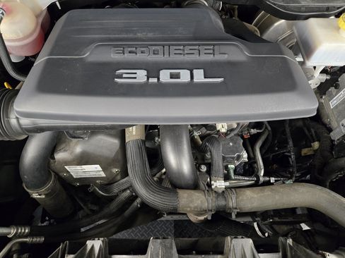 Used 2022 RAM 1500 Laramie w/ Sport Appearance Package RWD image 31