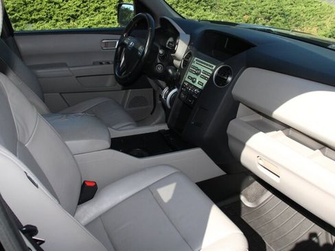 Used 2010 Honda Pilot EX-L image 15