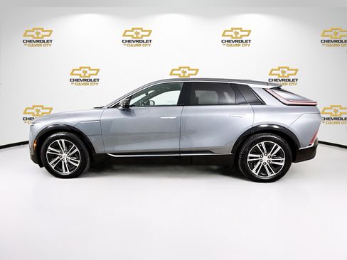 Used 2023 Cadillac Lyriq 2WD image 4