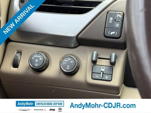Used 2015 Chevrolet Tahoe LTZ AWD/4WD image 21