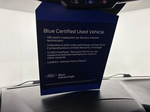 Used 2018 Chevrolet Suburban LT image 23