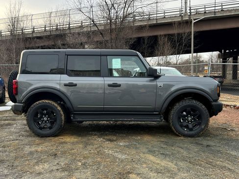 New 2025 Ford Bronco Big Bend image 3