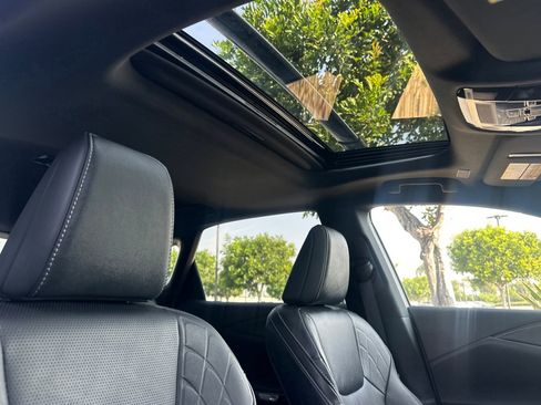 Certified 2025 Lexus RX 350 w/ Convenience Package image 14