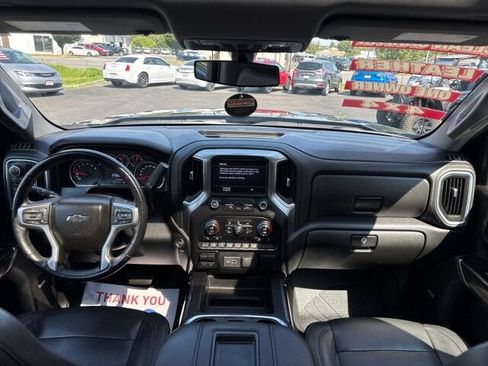 Used 2019 Chevrolet Silverado 1500 LT Trail Boss AWD/4WD image 13