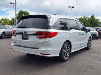 Used 2023 Honda Odyssey Touring video 3