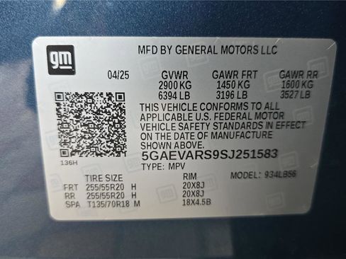 Used 2025 Buick Enclave Preferred image 27