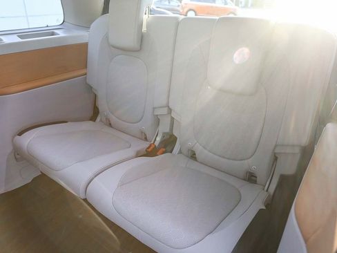 New 2025 Volkswagen ID. Buzz Pro S Plus image 28