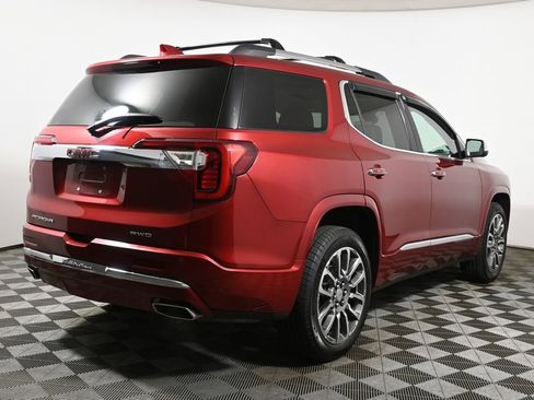 Used 2021 GMC Acadia Denali w/ Denali Ultimate Package AWD/4WD image 10