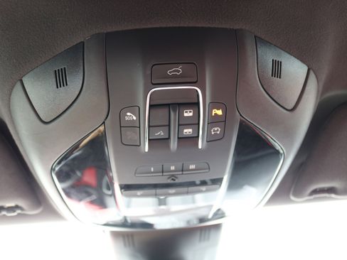 Used 2021 Maserati Ghibli S image 28