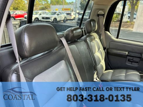 Used 2004 Ford Explorer Sport Trac XLT image 19