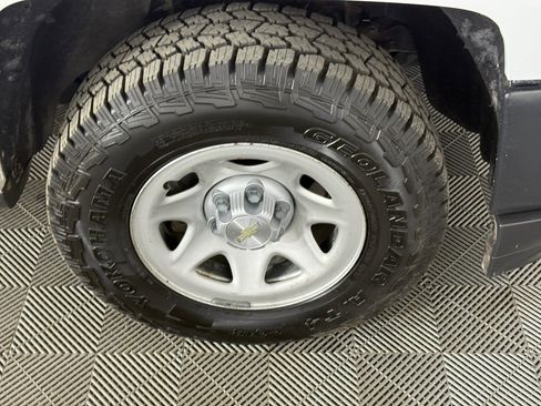 Used 2018 Chevrolet Silverado 1500 W/T w/ Trailering Package image 10