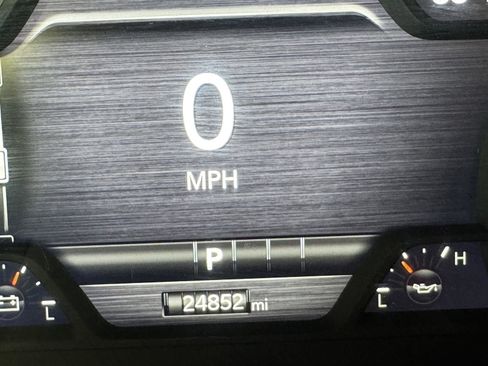 Used 2025 RAM 1500 Big Horn image 12