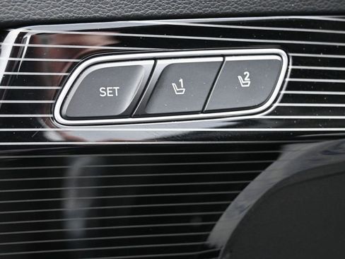 Used 2023 Hyundai Palisade Calligraphy FWD image 5