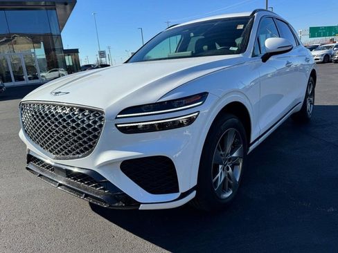 Certified 2025 Genesis GV70 3.5T Sport image 8