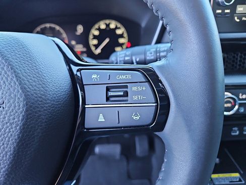 Used 2024 Honda CR-V EX-L image 16