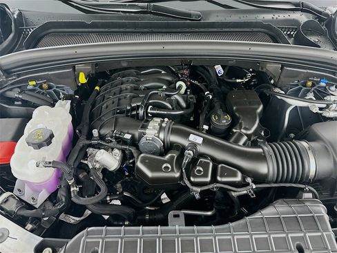 New 2025 Jeep Grand Cherokee Overland w/ Luxury Tech Group IV image 18