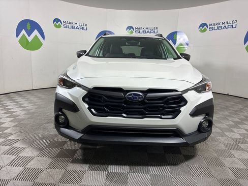 Used 2026 Subaru Crosstrek 2.0i Premium AWD/4WD image 2