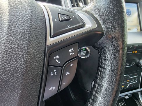 Used 2019 Ford Edge SEL w/ Equipment Group 201A AWD/4WD image 27