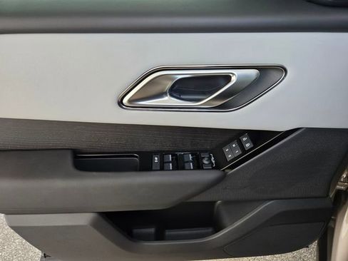 New 2026 Land Rover Range Rover Velar Dynamic SE image 20