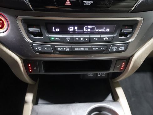 Used 2019 Honda Pilot EX-L image 29
