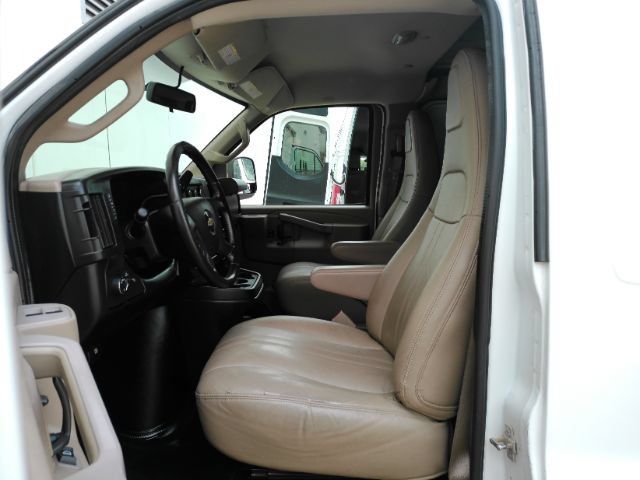 Used 2020 Chevrolet Express 2500 w/ Driver Convenience Package RWD image 16