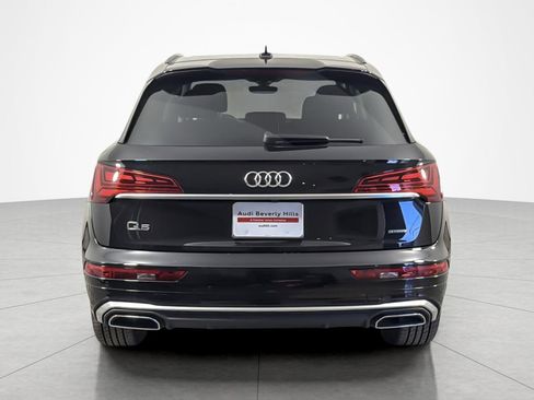 Used 2023 Audi Q5 e Premium w/ Convenience Package AWD/4WD image 4