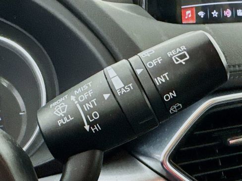 Used 2017 MAZDA CX-5 Touring FWD image 14