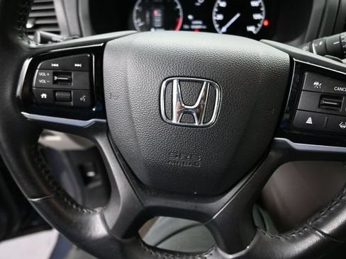 Certified 2025 Honda Odyssey EX-L image 11