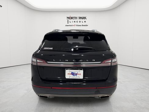 Used 2021 Lincoln Nautilus Reserve w/ Monochromatic Package FWD image 4