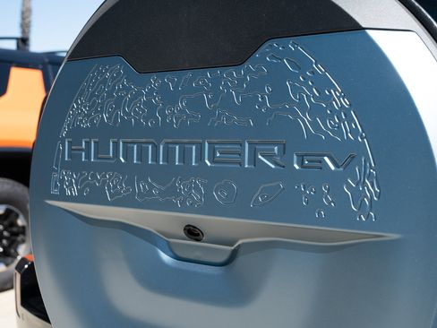 New 2024 GMC Hummer EV 3X w/ Omega Edition image 10