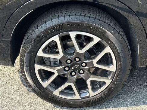 Used 2025 Chevrolet Blazer RS image 17