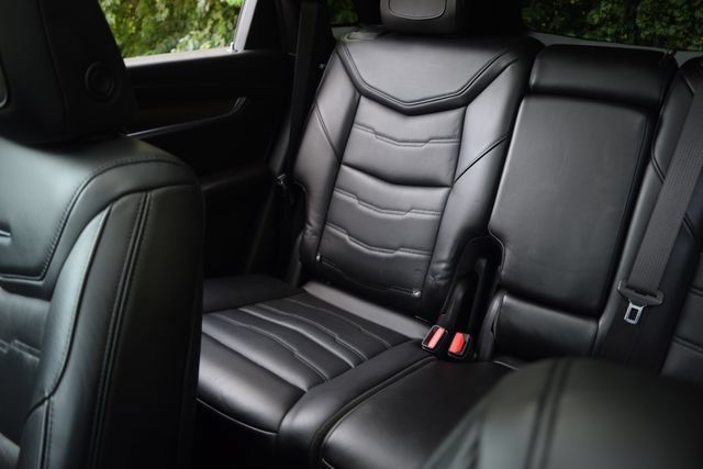 Used 2019 Cadillac XT5 Platinum AWD/4WD image 15