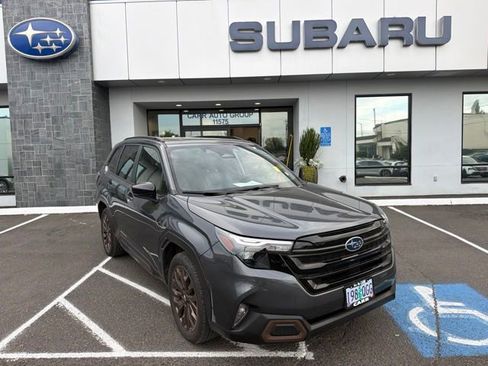Used 2025 Subaru Forester Sport AWD/4WD image 1