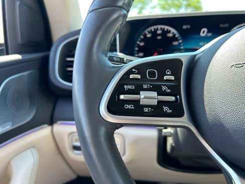 Used 2020 Mercedes-Benz GLE 350 4MATIC image 22