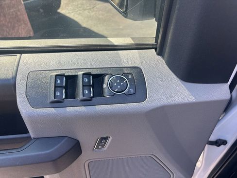 Used 2019 Ford F150 XL w/ Equipment Group 101A Mid AWD/4WD image 14